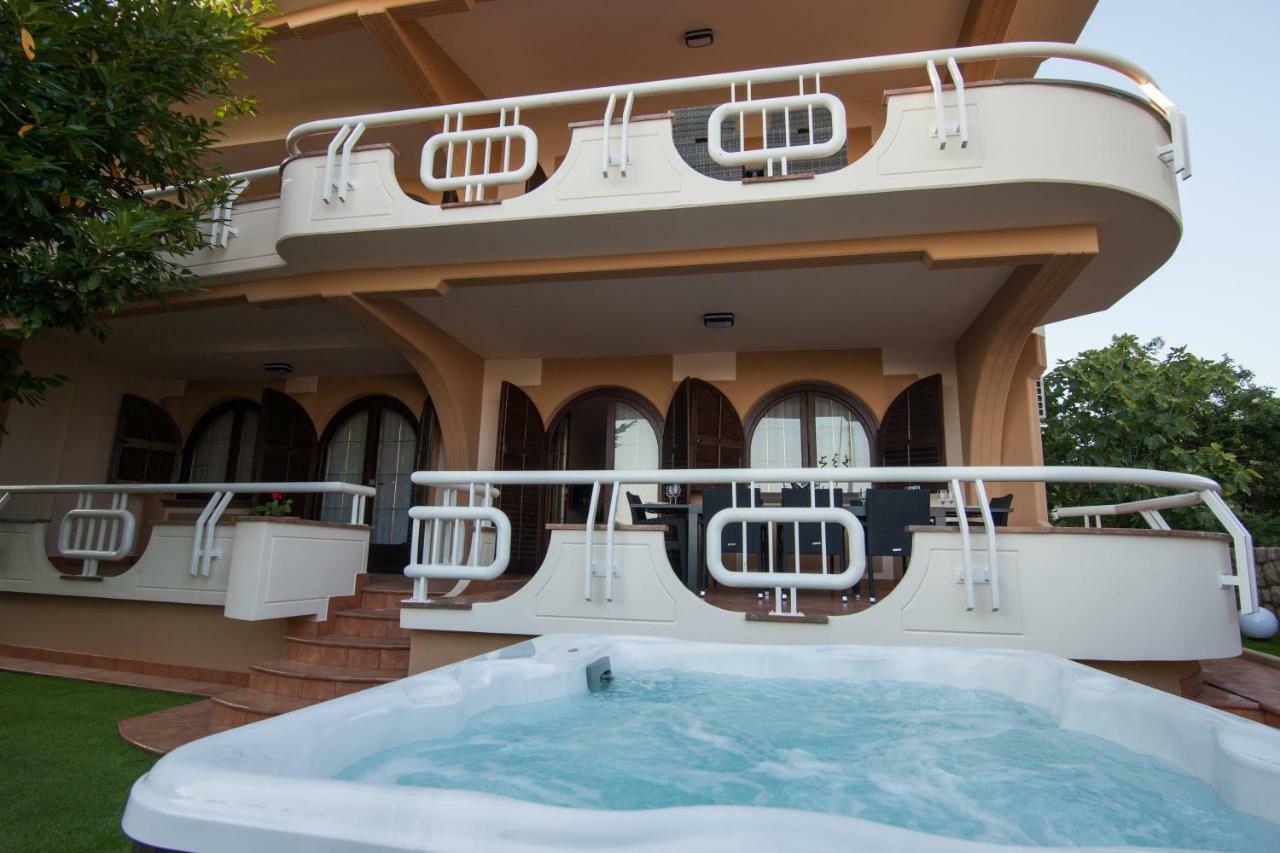 Villa Royale Krk Krk Town Exterior photo